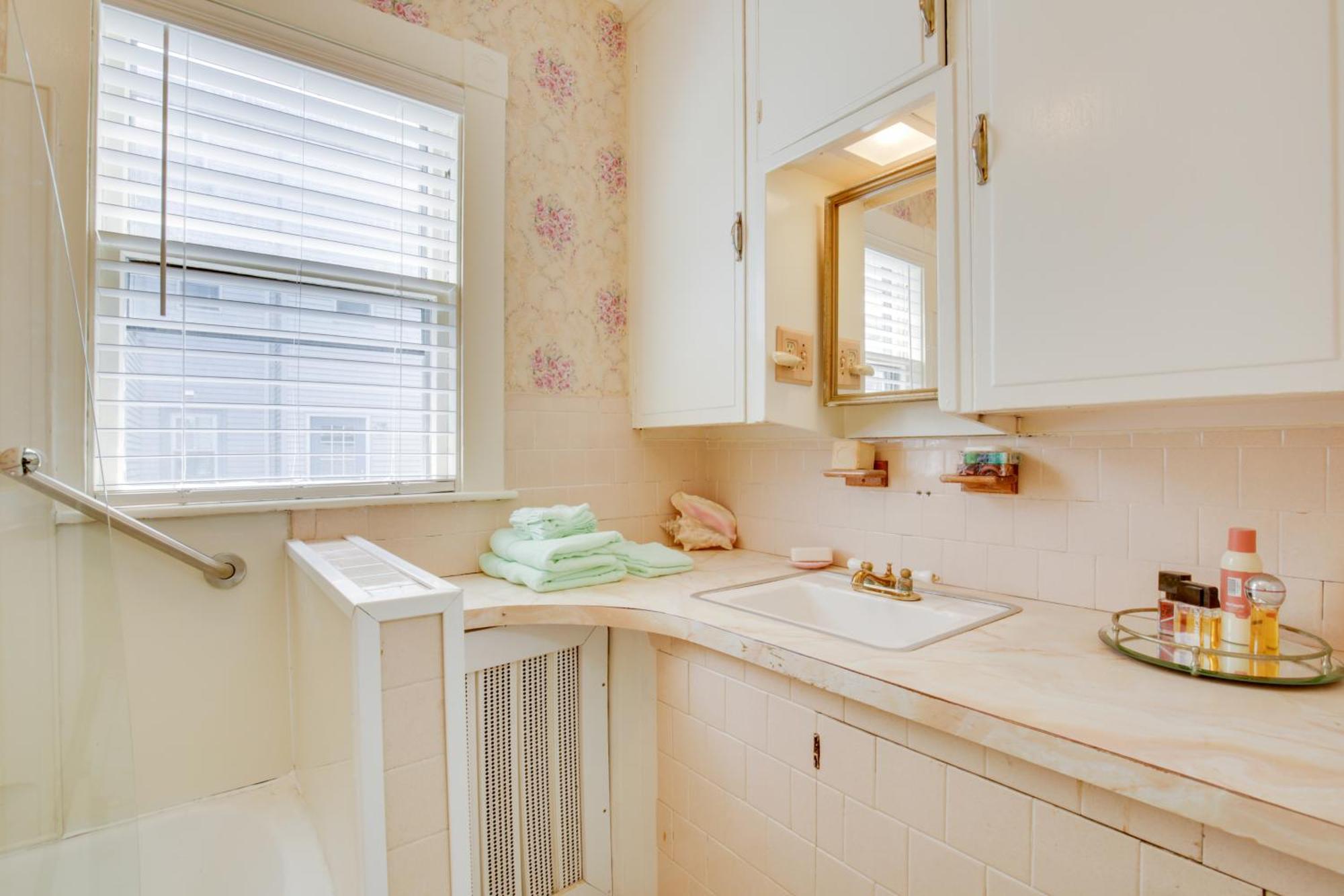 Quaint Beverly Townhome Walk To Beach And Downtown! Exterior foto