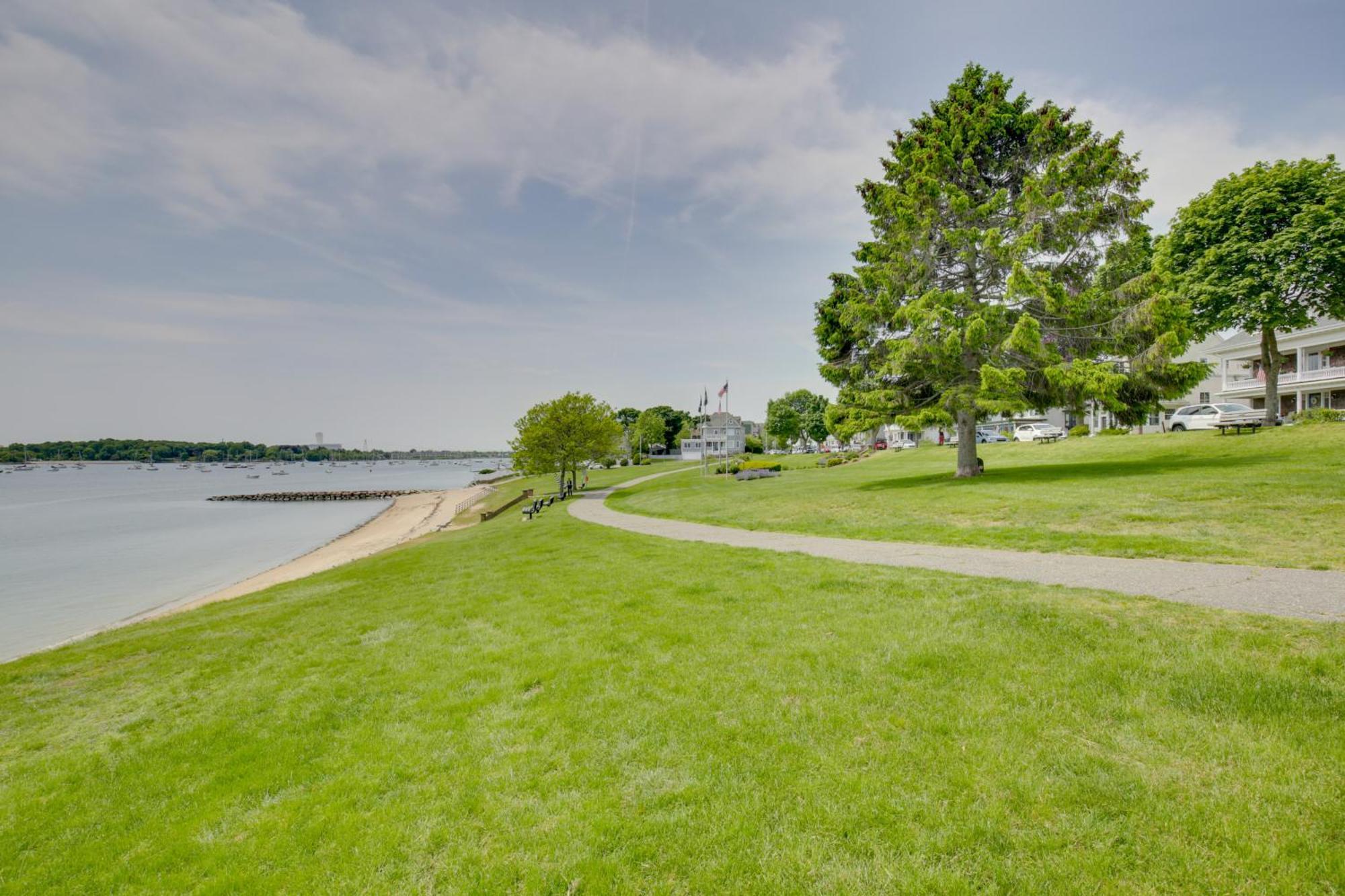 Quaint Beverly Townhome Walk To Beach And Downtown! Exterior foto