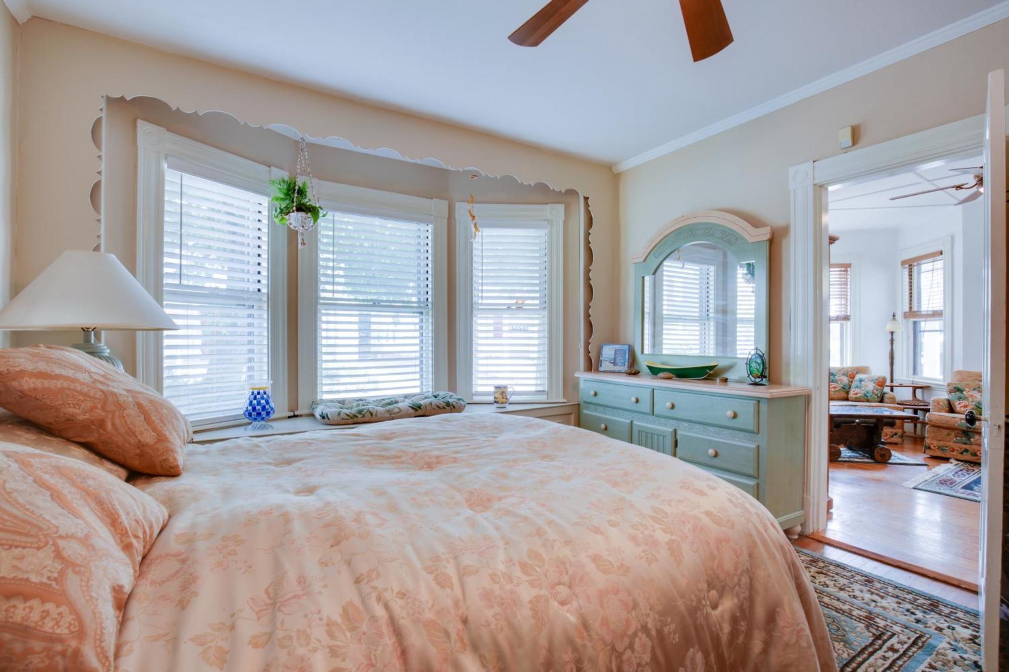 Quaint Beverly Townhome Walk To Beach And Downtown! Exterior foto